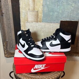 Nike Black and White Nike Dunk HI Retro-Panda